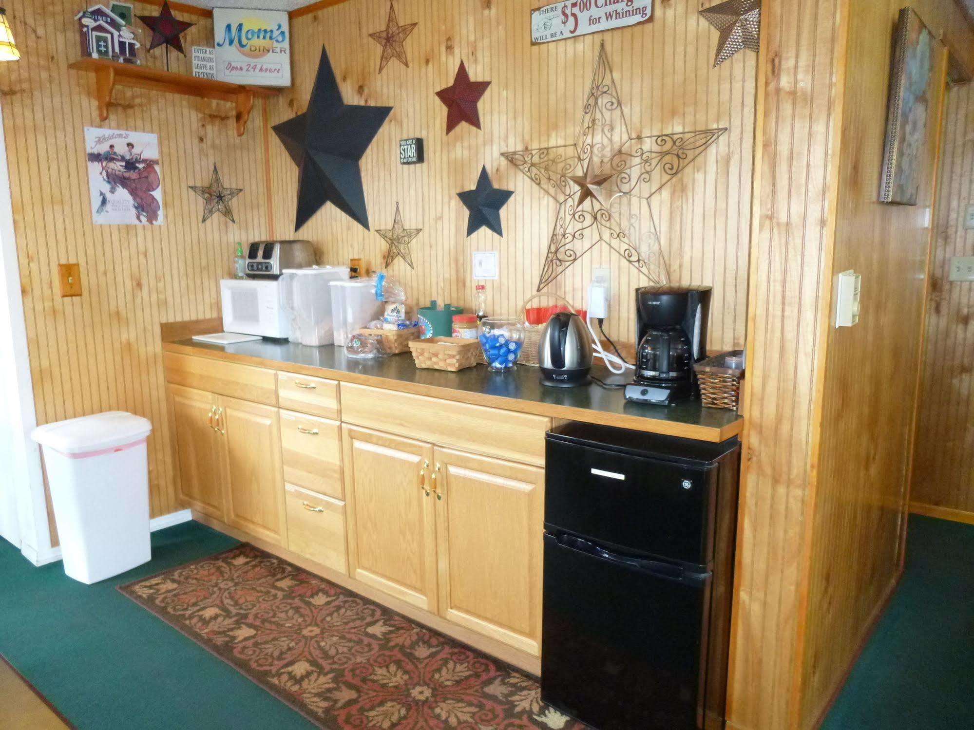 Cougar Land Motel Pullman Eksteriør bilde